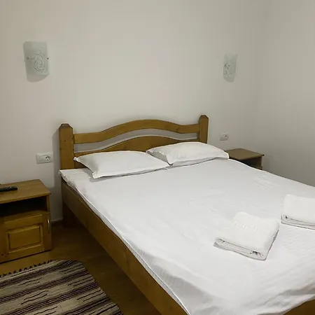 Casa Bicajeanului - Habitación en casa particular Lacu Roșu